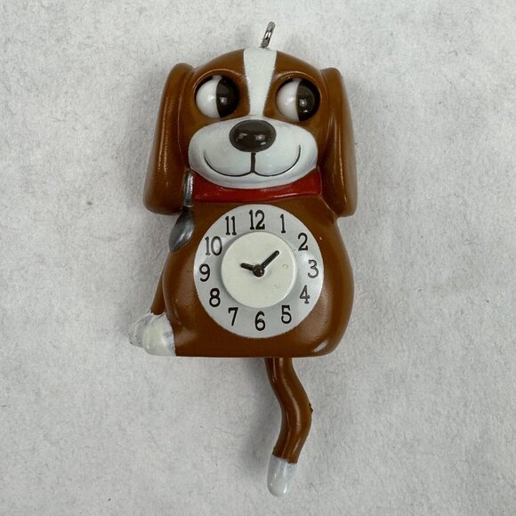 Hallmark 2021 Lil Puppy Clock 2" Mini Ornament Christmas Movement Miniature Dog - Picture 3 of 11